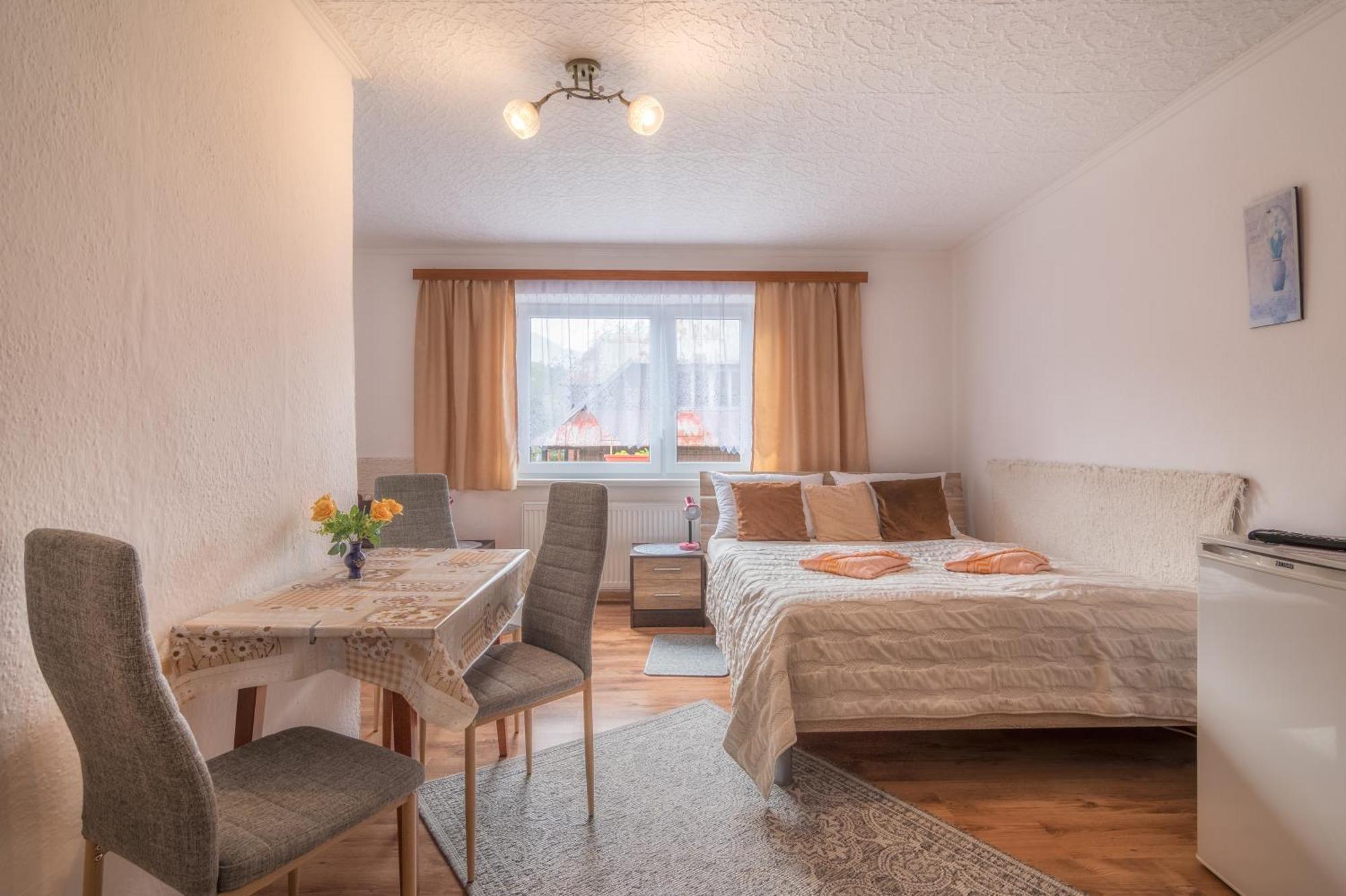 Privat Marika Apartment Zdiar Exterior photo