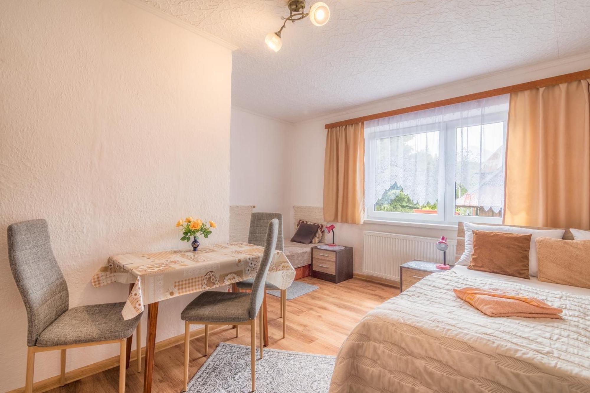 Privat Marika Apartment Zdiar Exterior photo